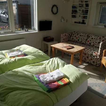 Lägenhet Mini-apartment In The Flowerbed